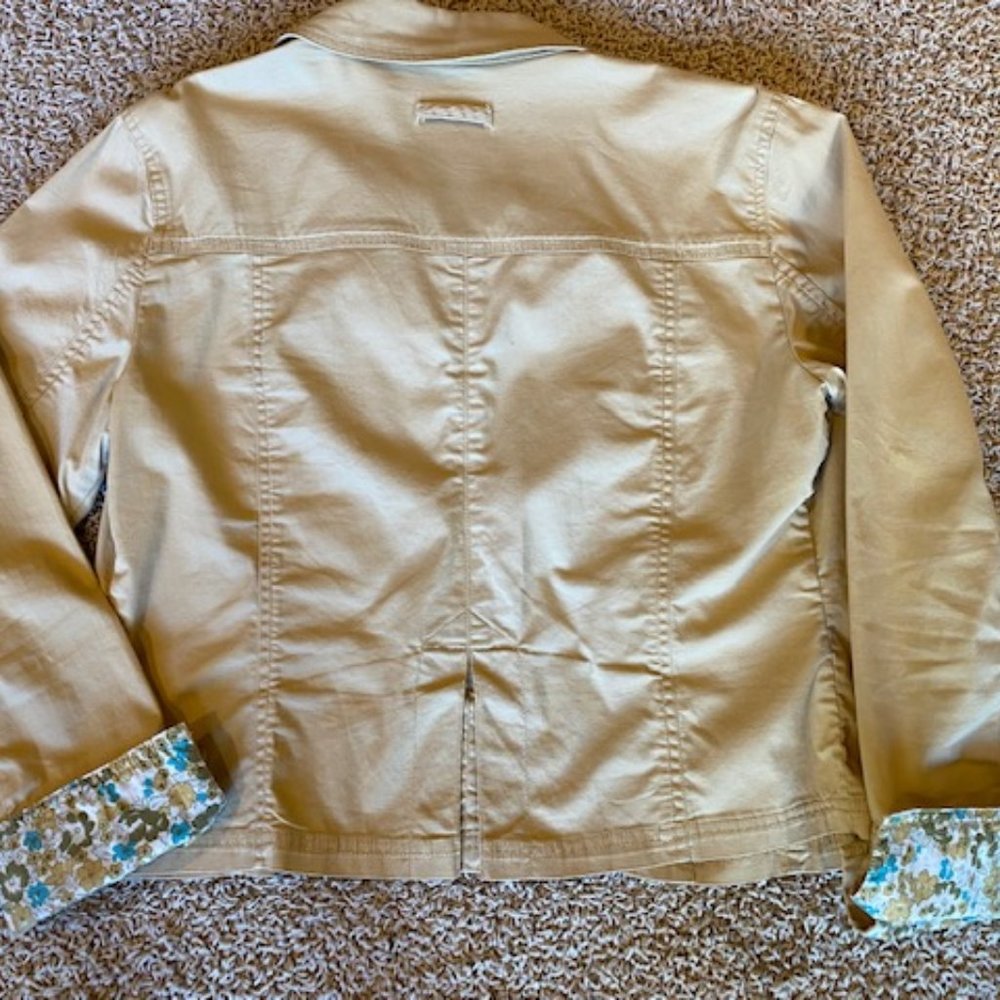 Jacket - Picture 2 of 2